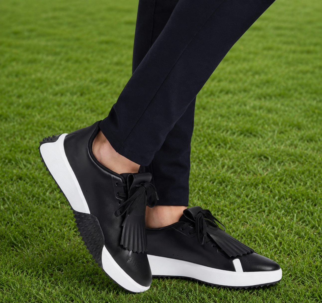 Korean Style Golf Shoes Men Wo - огляд і ціна Golf Equipment Korea
